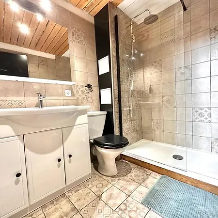 T2 Hyper-centre Apartment *